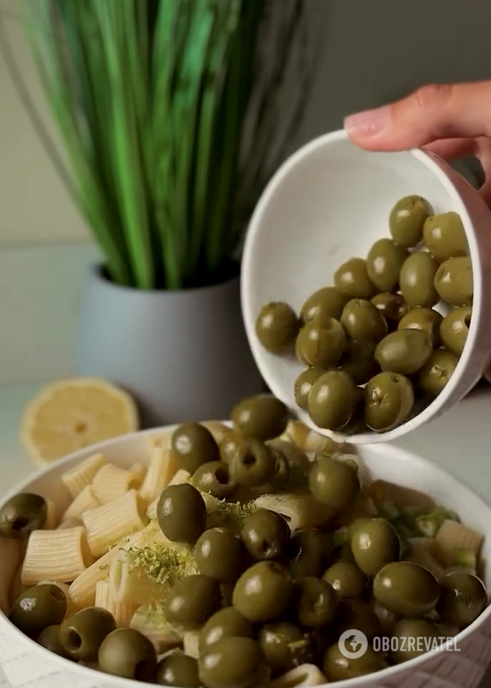 Not just with oil: how to cook pasta in an interesting and delicious way 