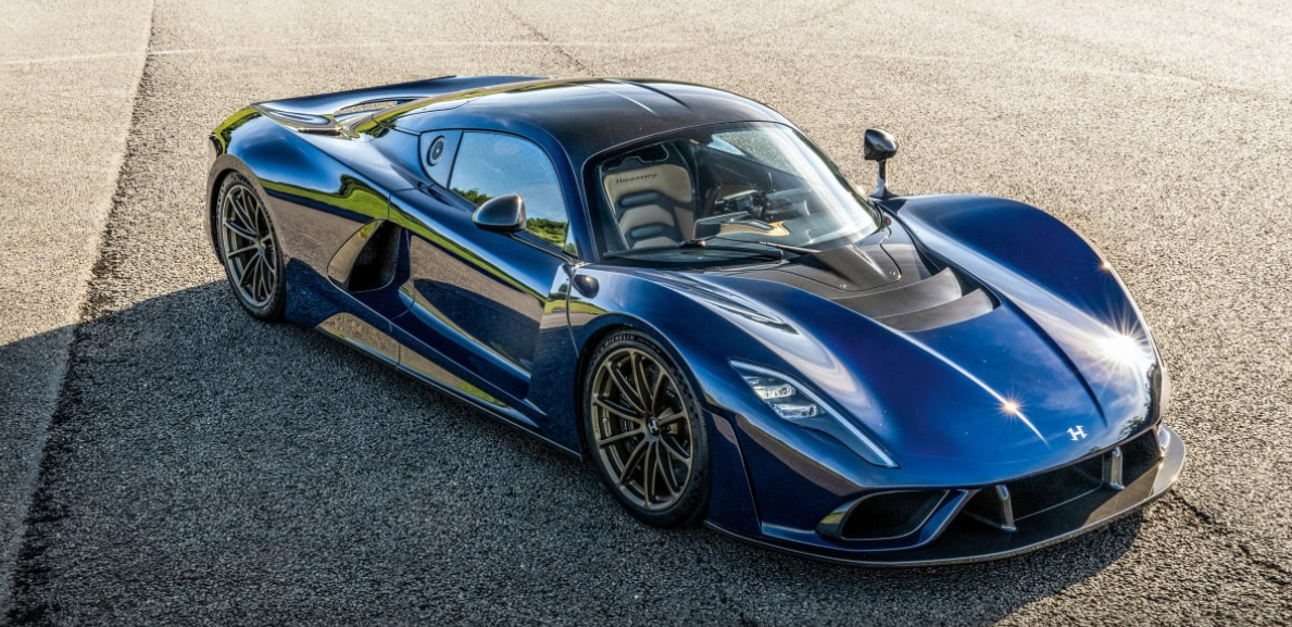 Accelerate in seconds: the fastest cars in the world in 2024