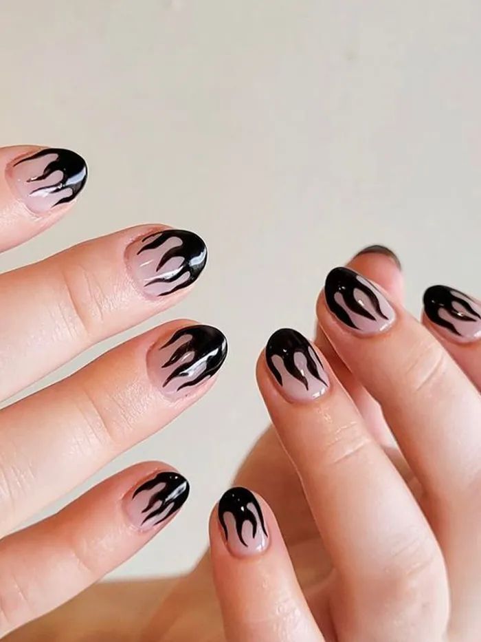 Custom Halloween manicure: 10 trendy ideas that will remain relevant after the holiday