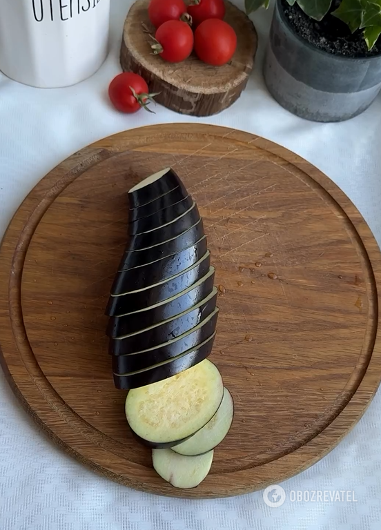 Elementary eggplant appetizer in the oven: it takes a few minutes to prepare