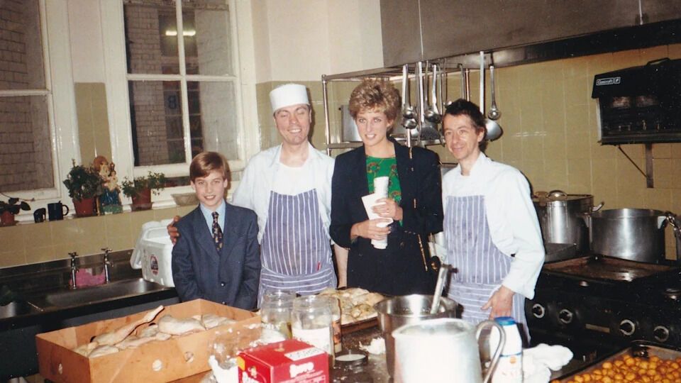 Prince William showed never-before-seen photos of Diana's mother: they have been kept in the family archive for decades