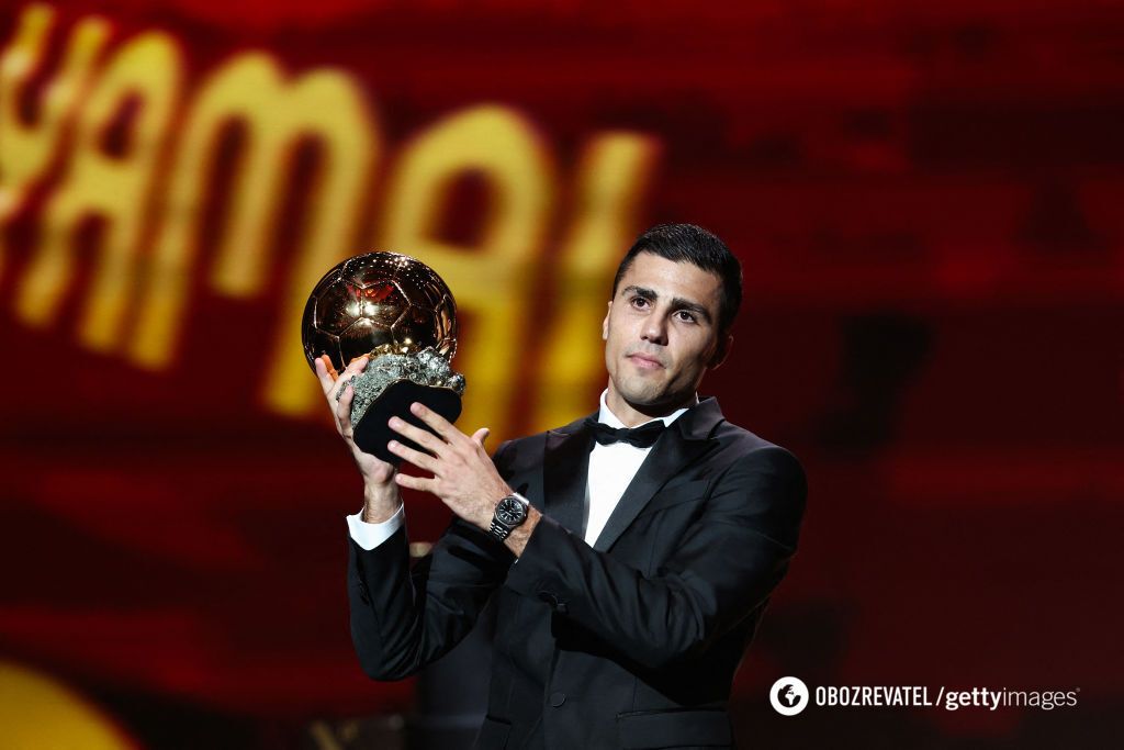 The winner of the Ballon d'Or 2024 has been announced: the ceremony was marked by a scandal, and the winner came on crutches