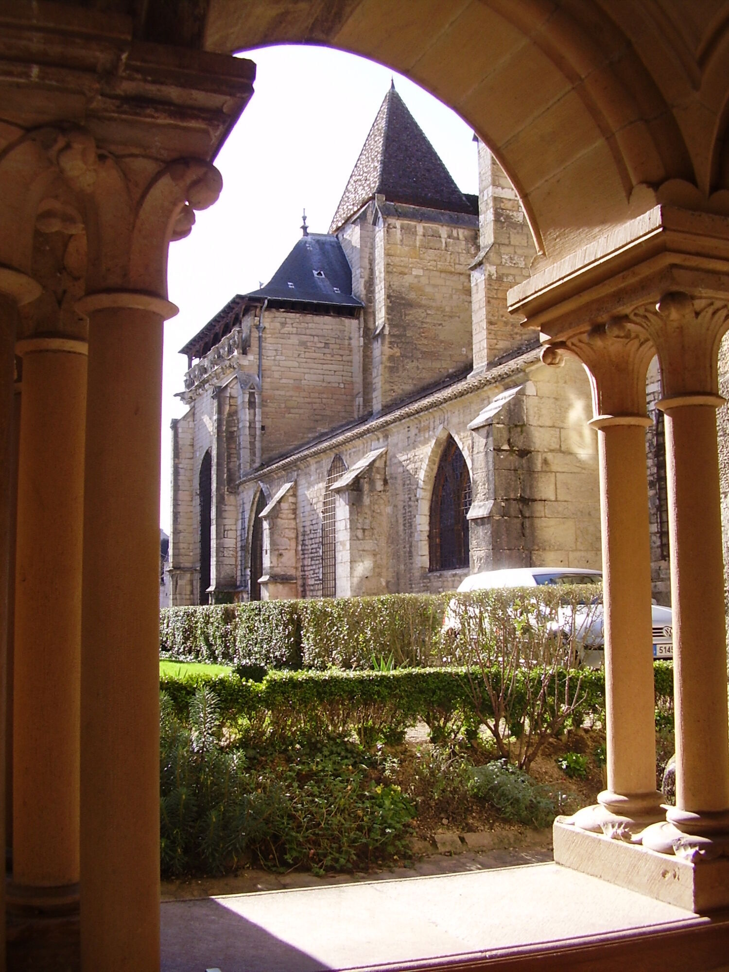 Has a spooky atmosphere: tourists were advised an ideal town for Halloween in Europe