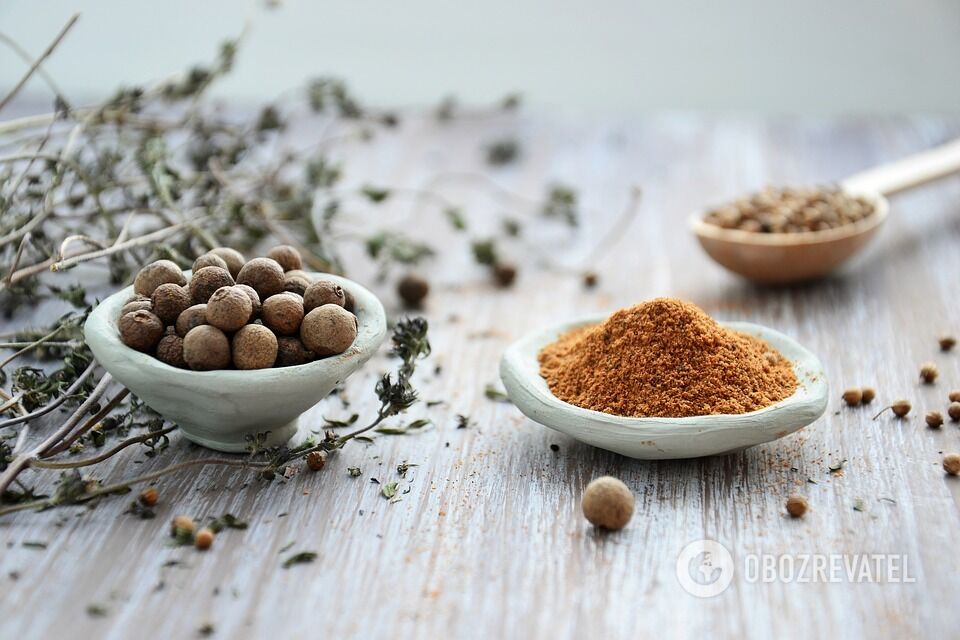 Spices for the cake