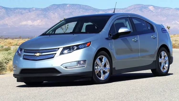 For hybrid fans: the best used cars have been named