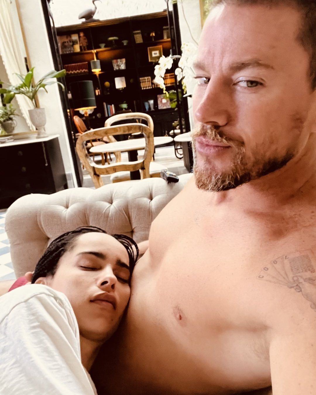 Insiders say Channing Tatum and Zoe Kravitz have broken off their engagement: a month ago, he publicly swore to always be together