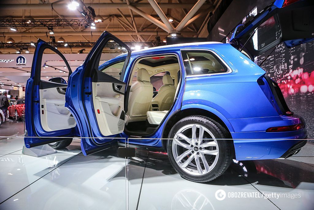 Audi Q7 2025 pod wrażeniem krytyków: jakie aktualizacje ma SUV