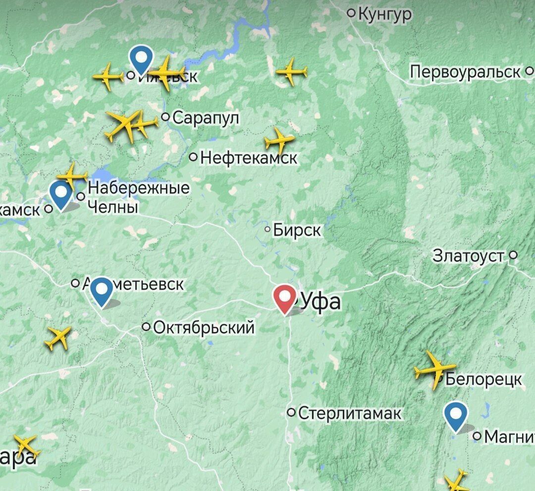 Ufa airport was closed in Russia: strikes and explosions reported in the city