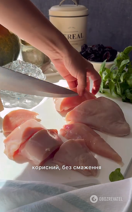 How to cook tender meat without frying and excess fat: perfect for lunch