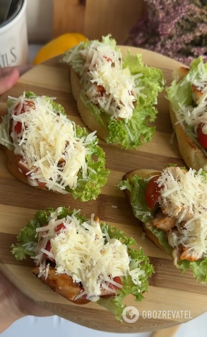 Caesar bruschetta: a must-have for fans of the salad of the same name