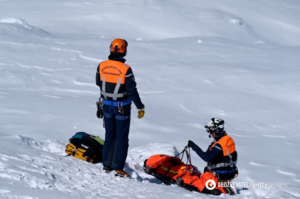 Scientists explain why more people survive under avalanches compared to a decade ago