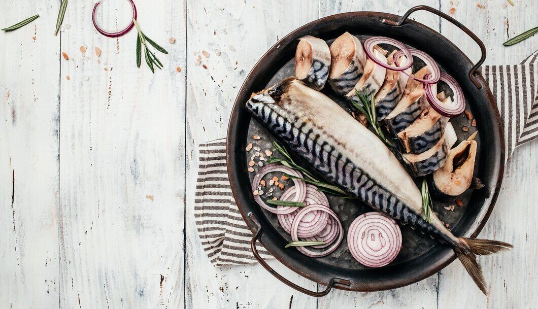 How to deliciously pickle mackerel in a jar: you can eat in a day