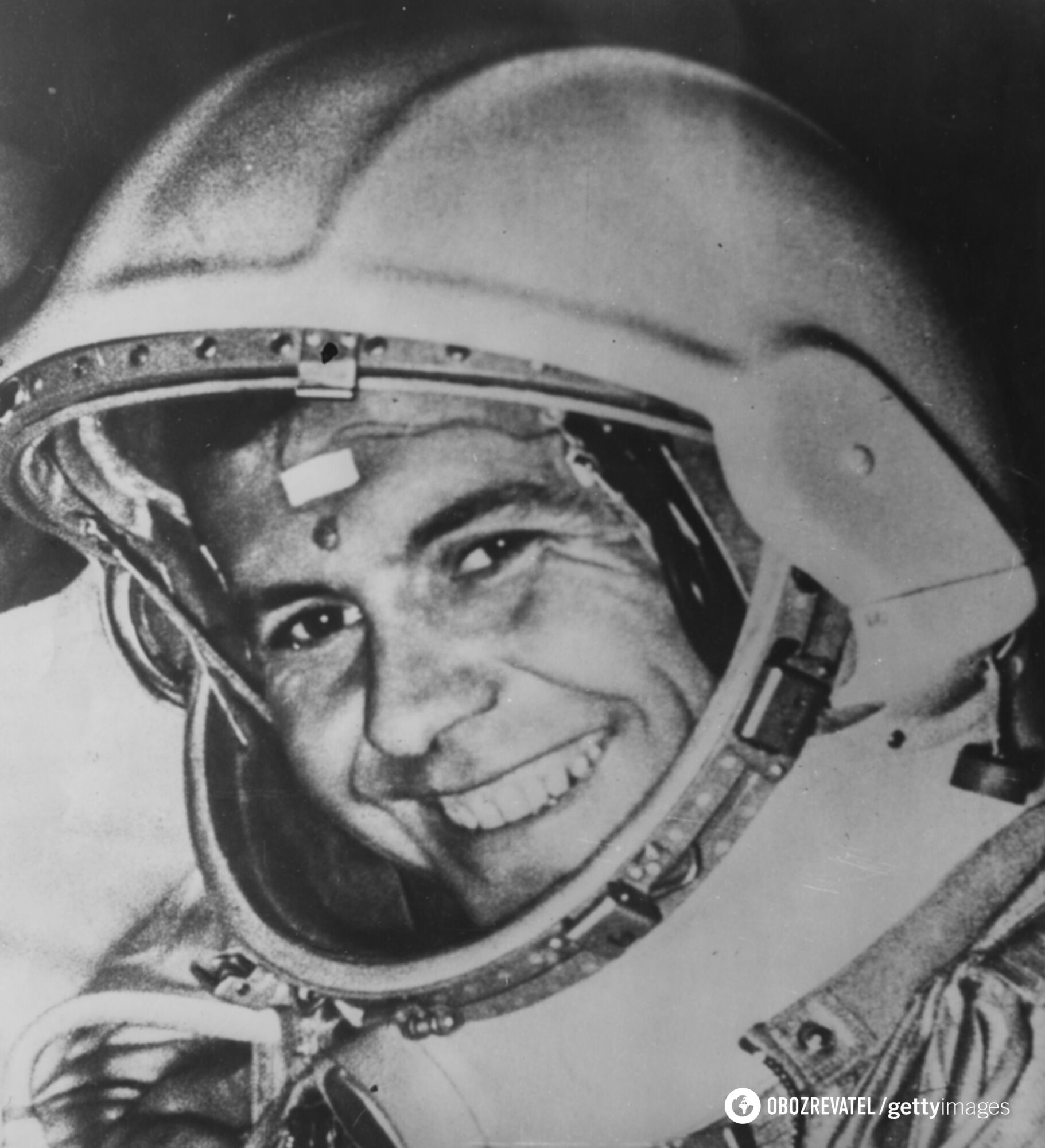 Pavlo Popovych: How the first Ukrainian to visit space and sing ''Watching the sky and thinking a thought''. A legendary video