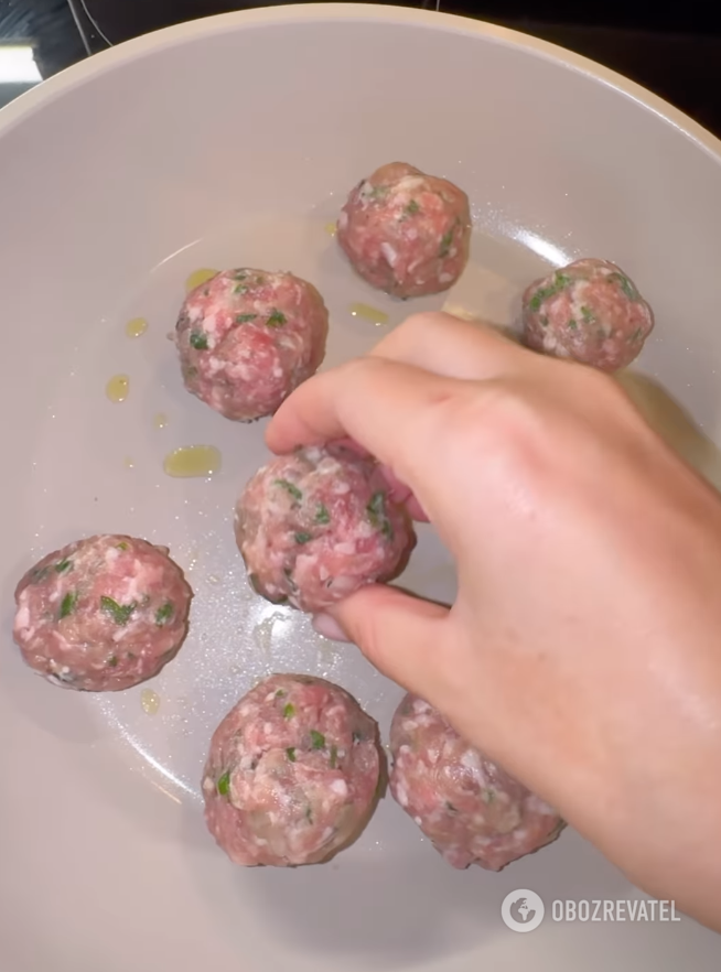 How to cook meatballs