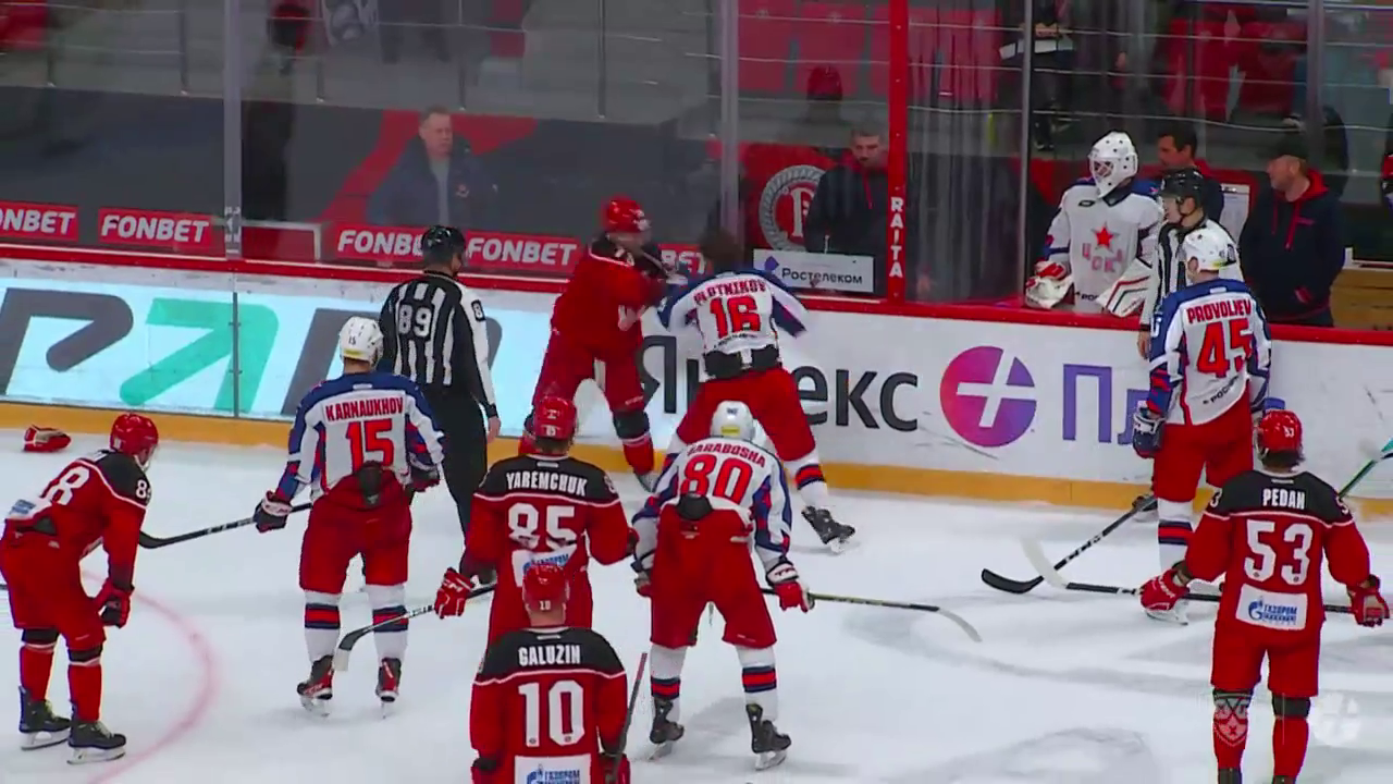 ''Discrimination based on nationality'': famous Russian coach throws a tantrum as KHL ignores the 200th match of his career