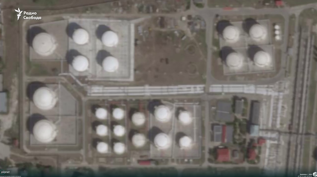 The smoke column can be seen from afar: satellite images of the burning oil depot in Feodosia appeared online