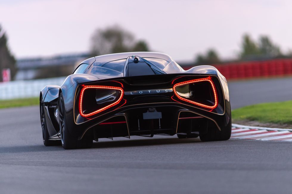 Luxury and exceptional performance: 11 best electric sports cars of 2023-2024