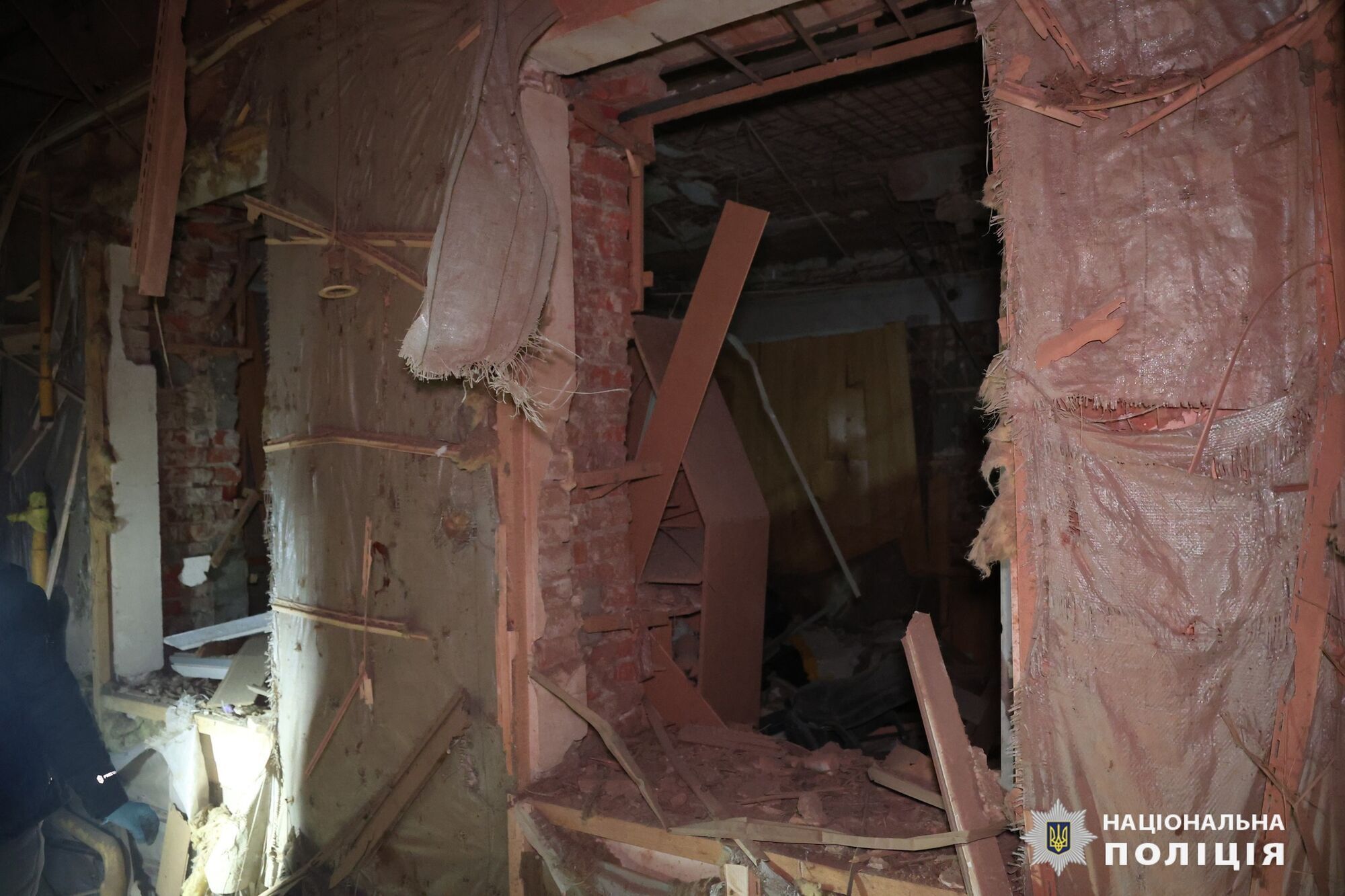 A rocket hit a police station in the center of Kharkiv: one person was killed and many wounded. Photo