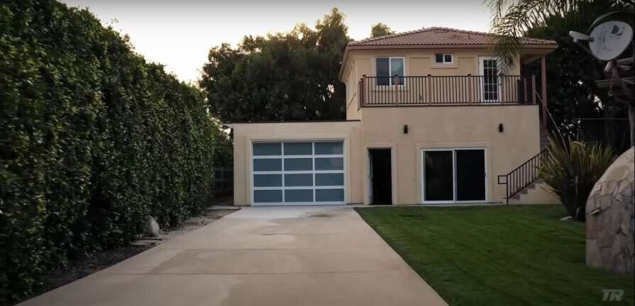 Lomachenko has put his house in California on sale: what the suburban dream looks like inside and out. Photo