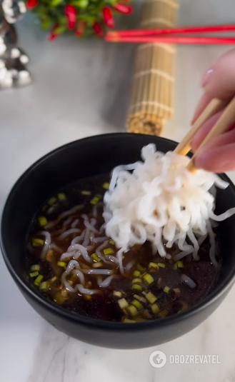 Miso soup in 5 minutes: a quick recipe for a favorite oriental dish