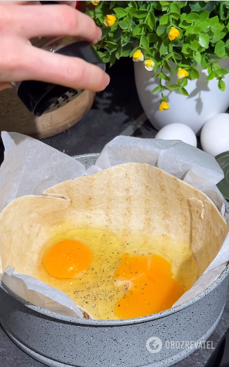 Easy breakfast with tuna and pita bread in the oven: a dish that everyone will like