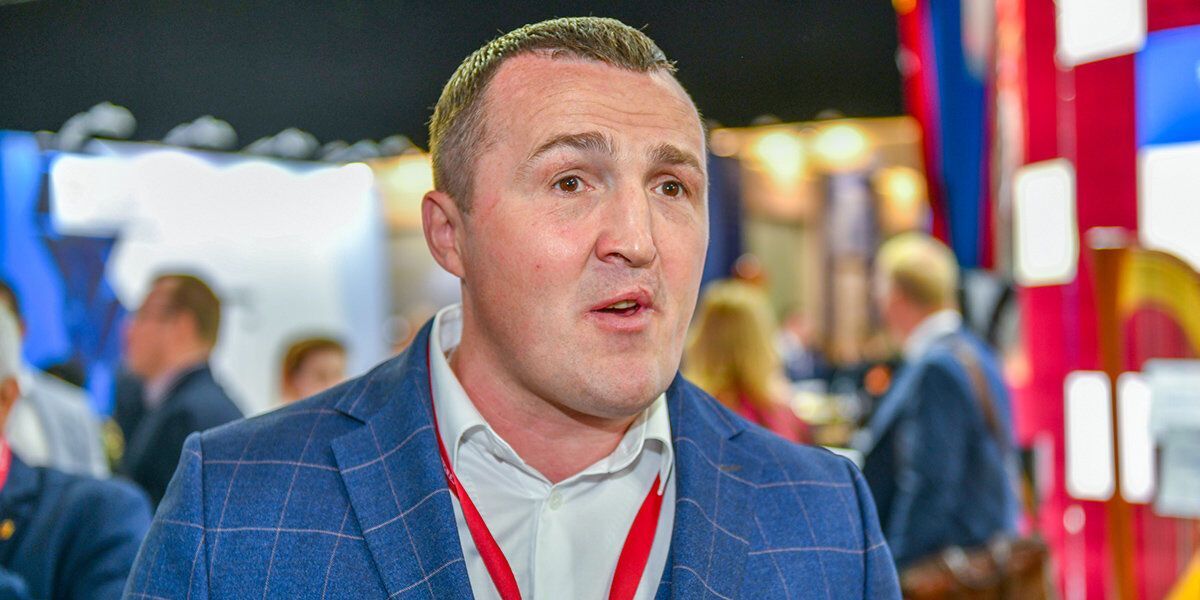 Russian former world champion calls on Fury to use forbidden punches to defeat Usyk