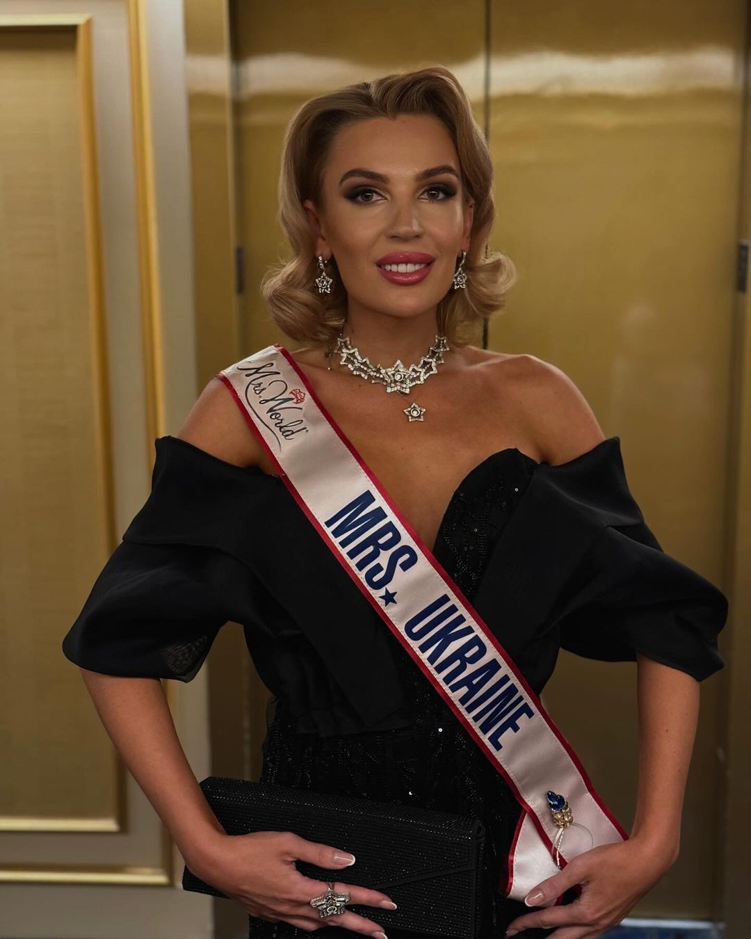 The representative of Ukraine at Mrs. World 2023 told how she made it clear to Russian women without words that they should not even try to befriend her