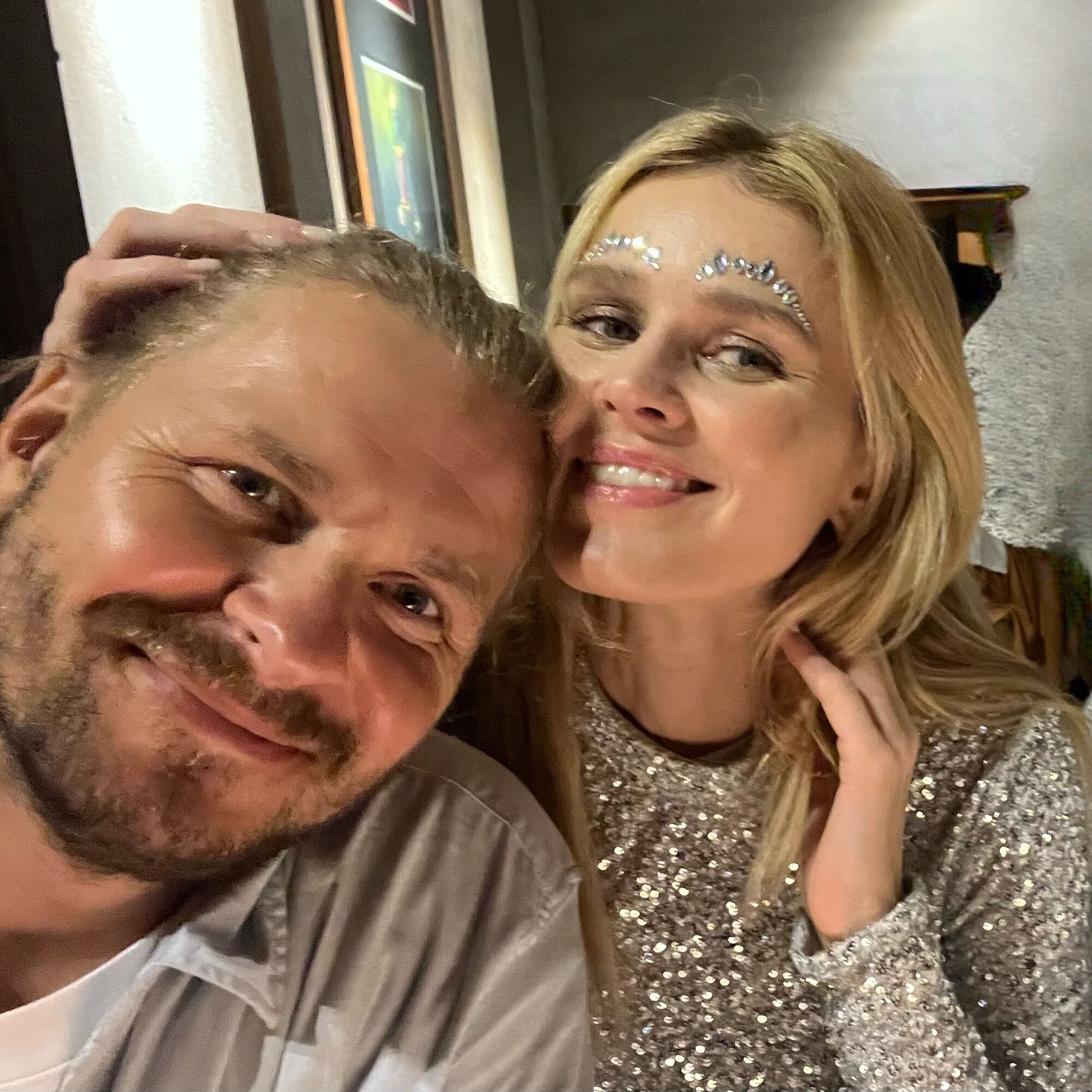 Love is not about flowers and gifts. Bednyakov, Tarabarova, Monroe and other stars showed their ''Valentine'' on February 14