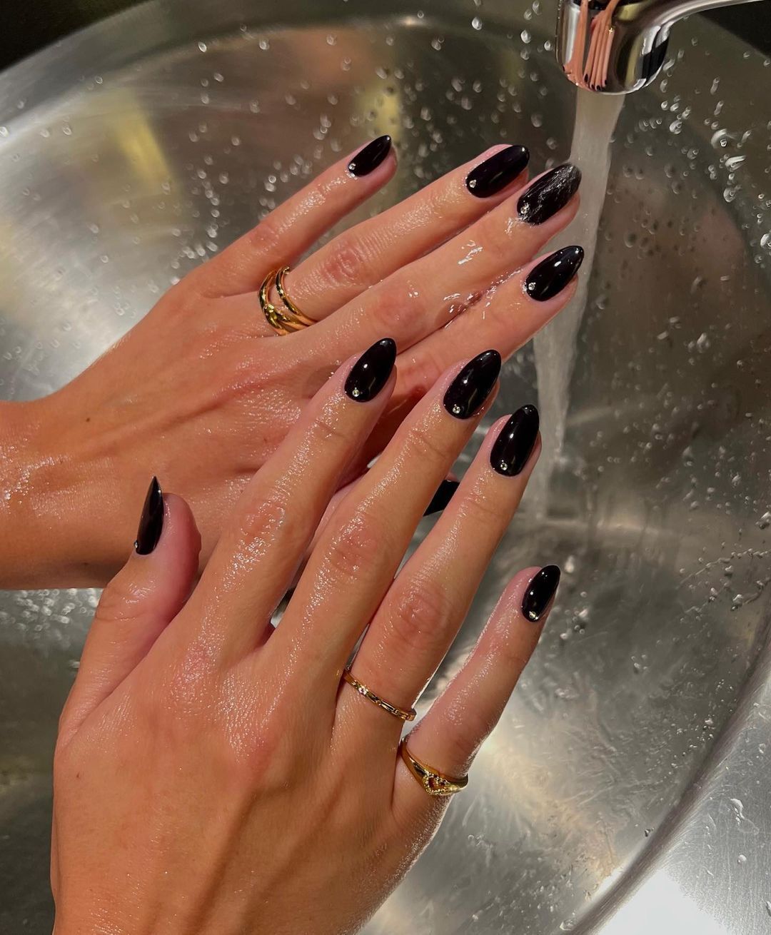 Acrylic vs. gel nails: which is better and what are the main differences 