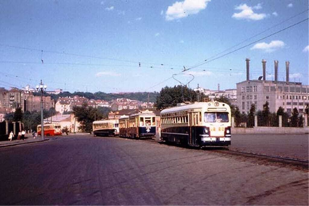 The web shows how the most favorite form of transportation of Kyivites in the 1960s and 1970s looked like. Archival photos