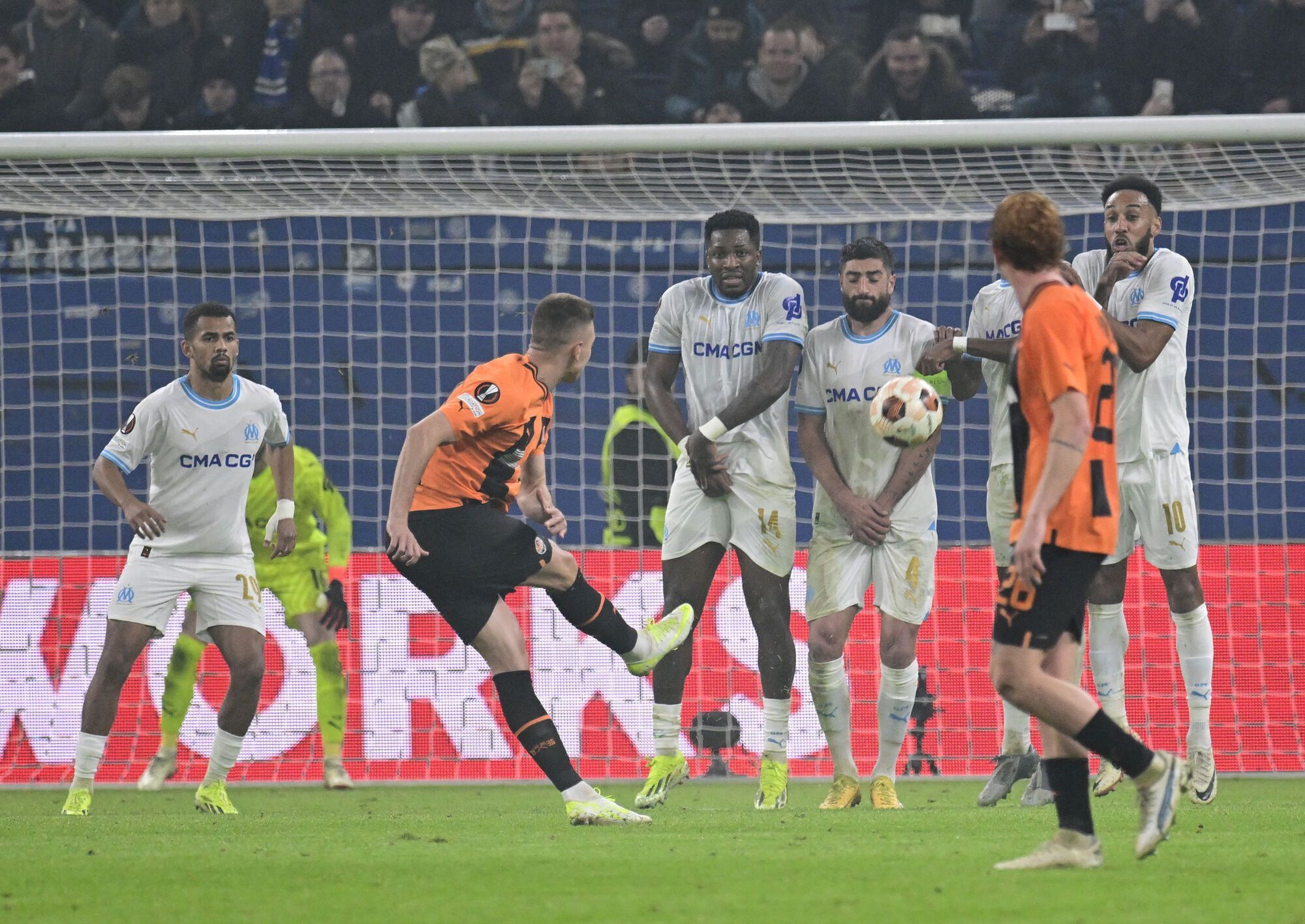 Drama in the last seconds. ''Shakhtar played a thriller in the Europe League playoffs. Video