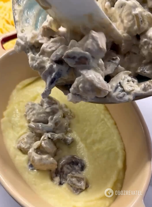 Mashed potatoes, meat and mushrooms: how to prepare this simple casserole for lunch