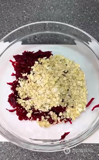 What to cook with beets if you're tired of salty dishes: a recipe for a delicious dessert