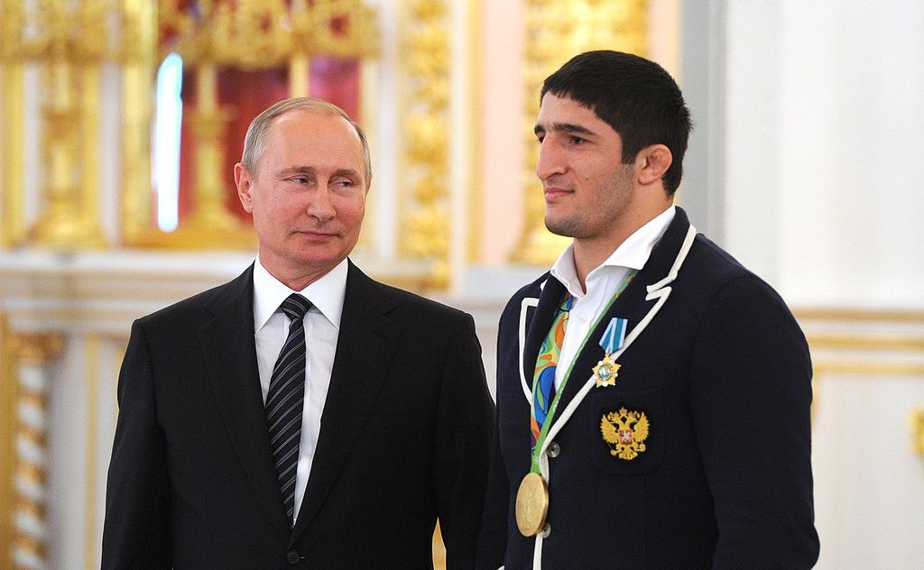 Scared of boycott: Russia demands sanctions against Romania for not letting Russian Olympic champion to participate in the World Wrestling Championships