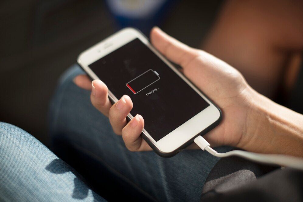 It's just a waste of time: three myths about saving iPhone battery life