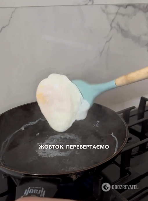 How to fry an egg without oil: sharing an elementary life hack