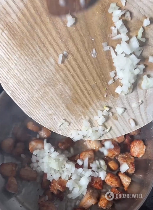 This is how our ancestors cooked cabbage: with millet and ckracklings