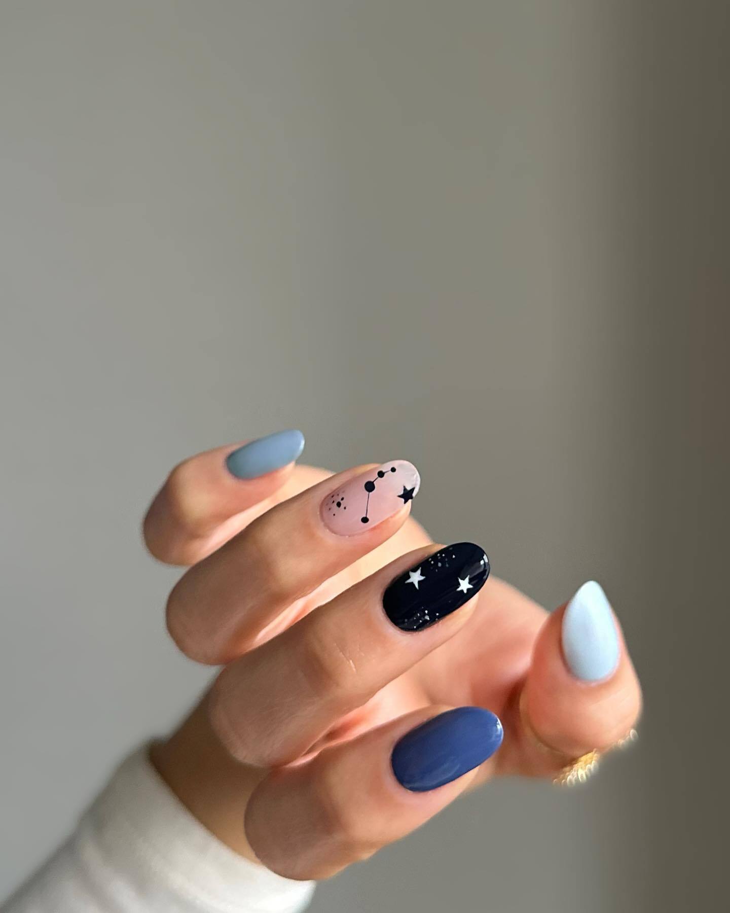 The most beautiful manicure of spring. 12 nail designs that breathe freshness and add mood