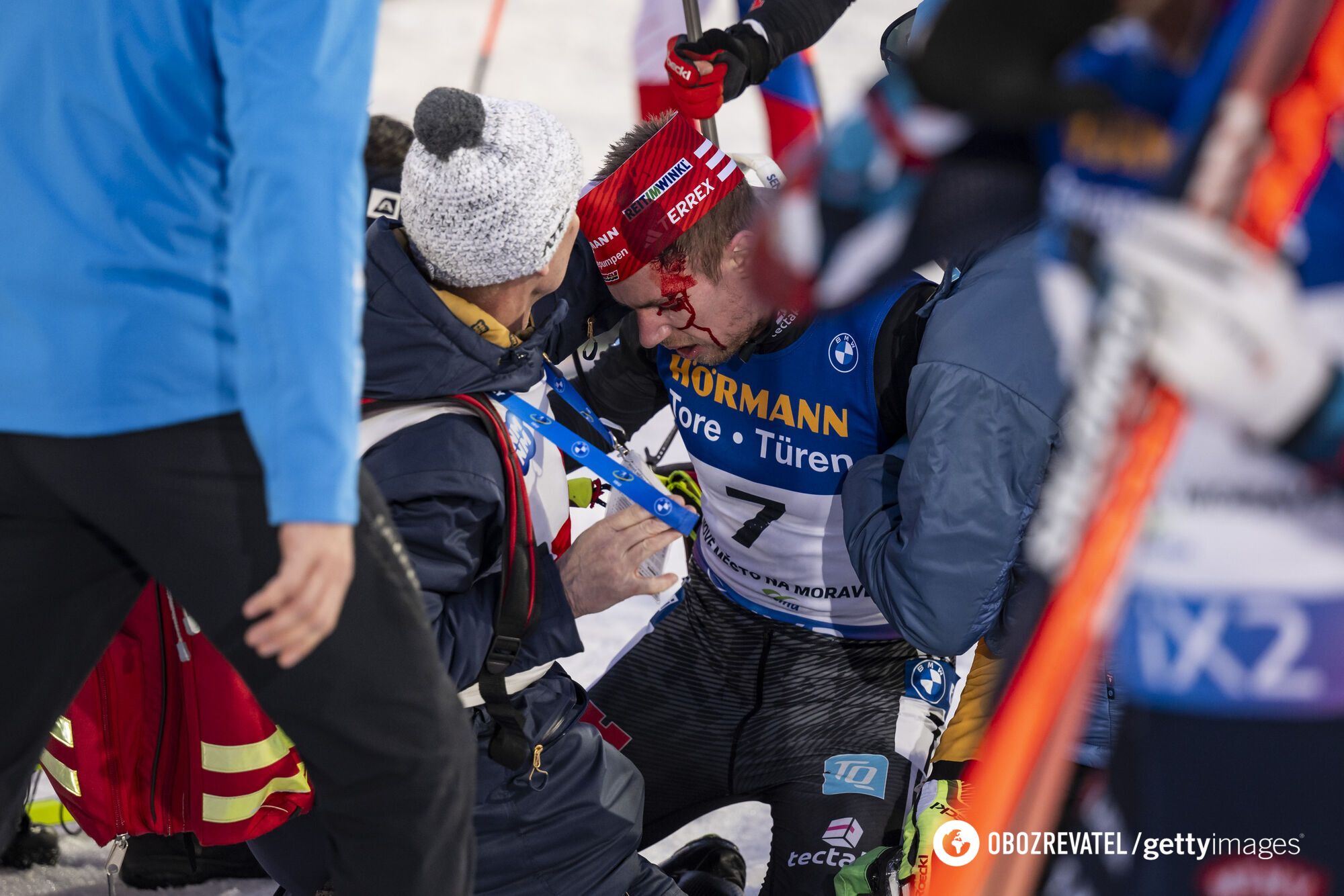 A rifle to the head, covered in blood. An emergency occurred in the last race of the Biathlon World Championships