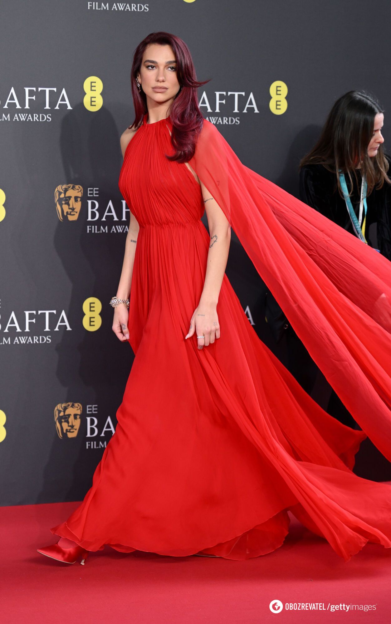 Cleopatra, a vampire and colorful beetles. 10 strange outfits that were named the most beautiful images of the BAFTAs