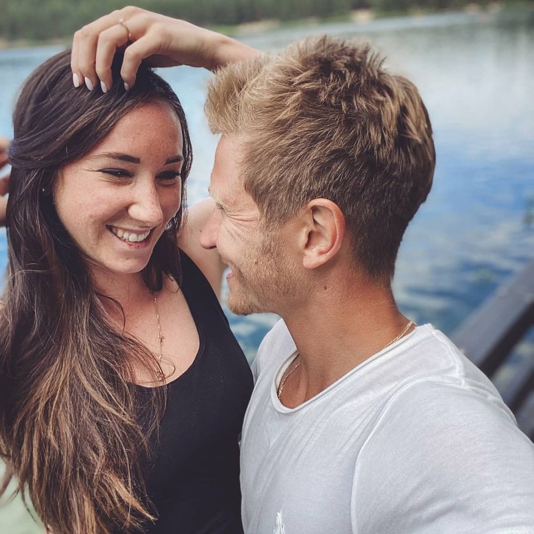 The Ukrainian biathlon star fell in love with a famous Swiss woman and unwittingly became related to a Putin fan: the romance began in the sky and survived the Covid