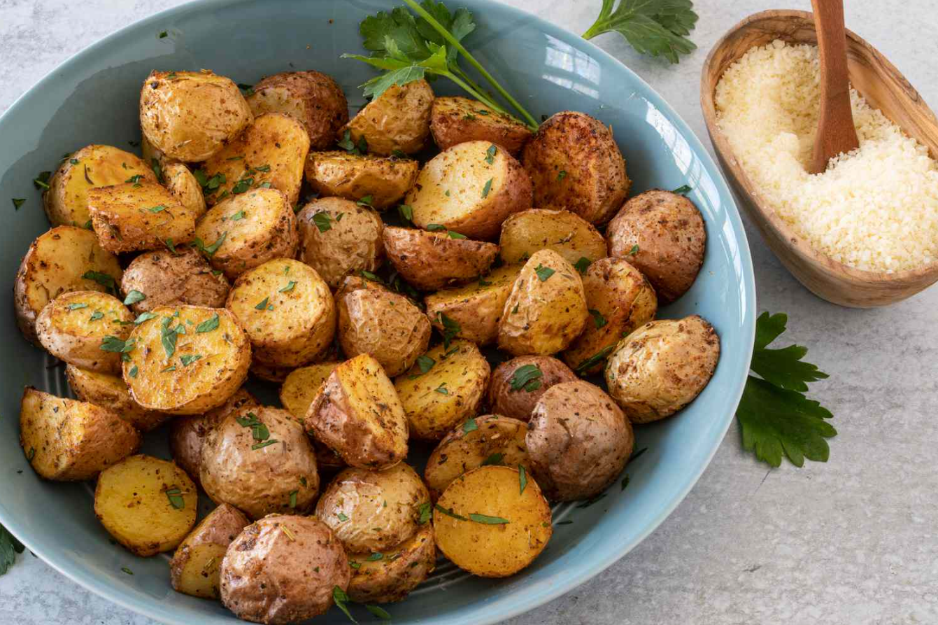 Baked potatoes with spices