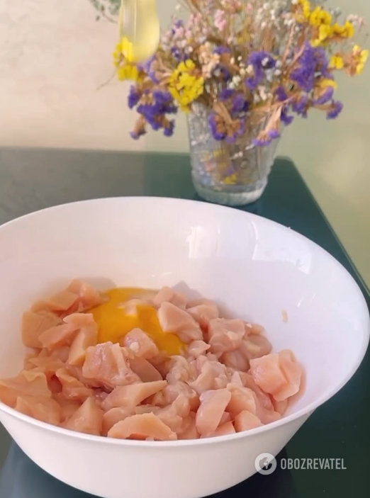 Do tłuczonych ziemniaków, makaronu i owsianki: soczyste mielone kotlety z kurczaka na obfity lunch