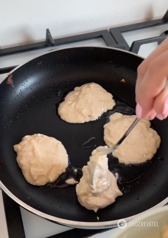 How to fry pancakes