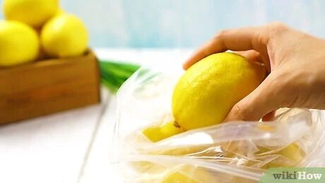 Why freeze fresh lemons: the result will surprise you