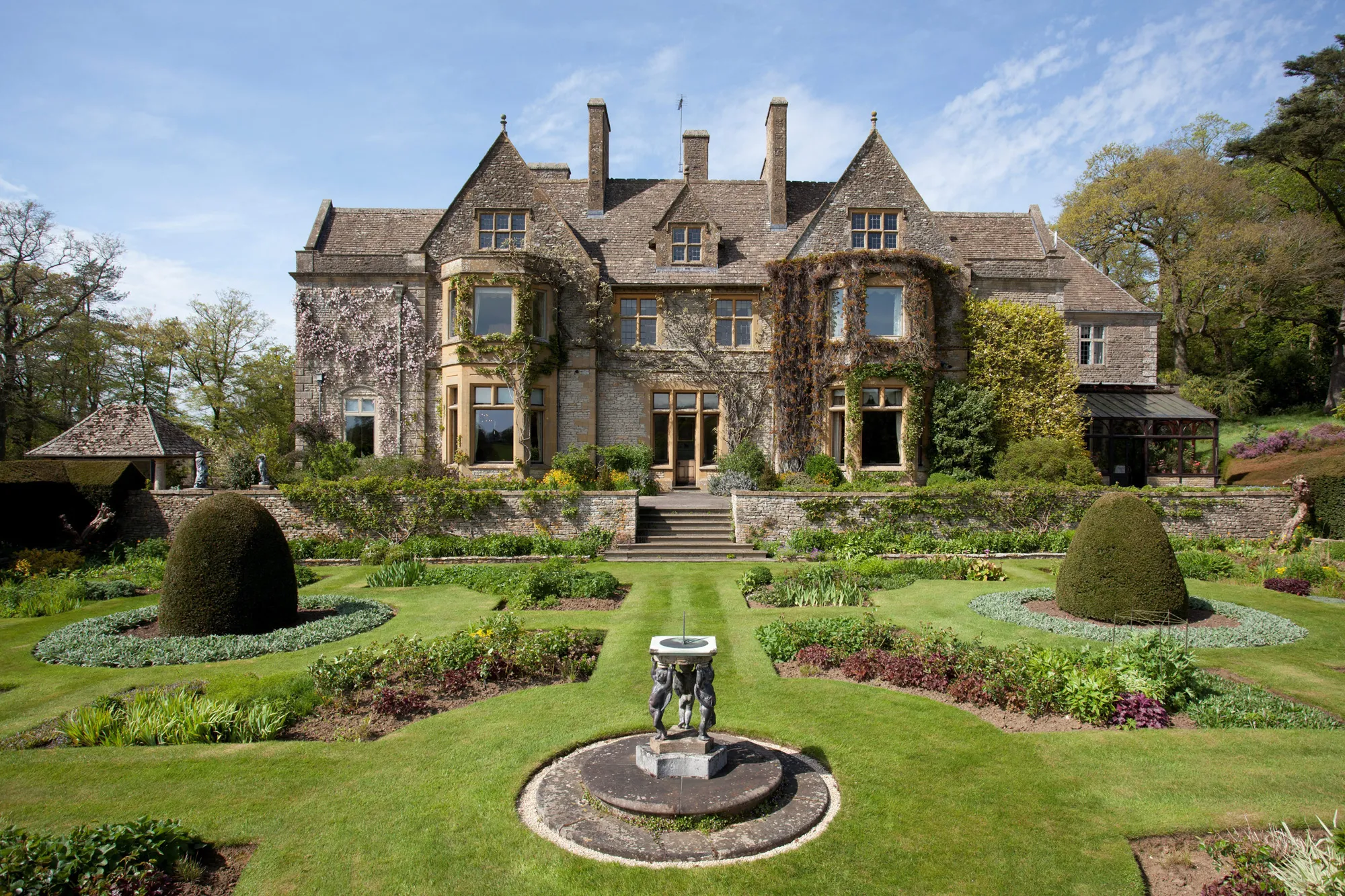Royalty and rustic chic: what the Beckham's famous $15 million home, which was dubbed ''Beckingham Palace'', looks like