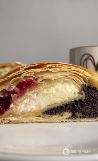 Strudel with three fillings: a perfect pie to satisfy the whole family