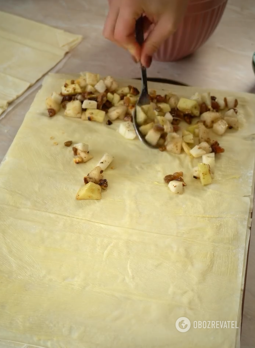 Lazy strudel for tea without rolling out the dough: what to make