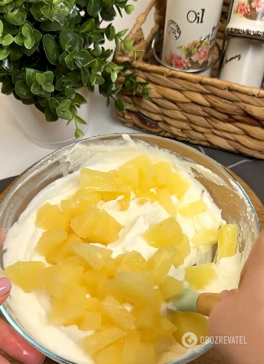 Simple five-ingredient no-bake dessert: made with cottage cheese