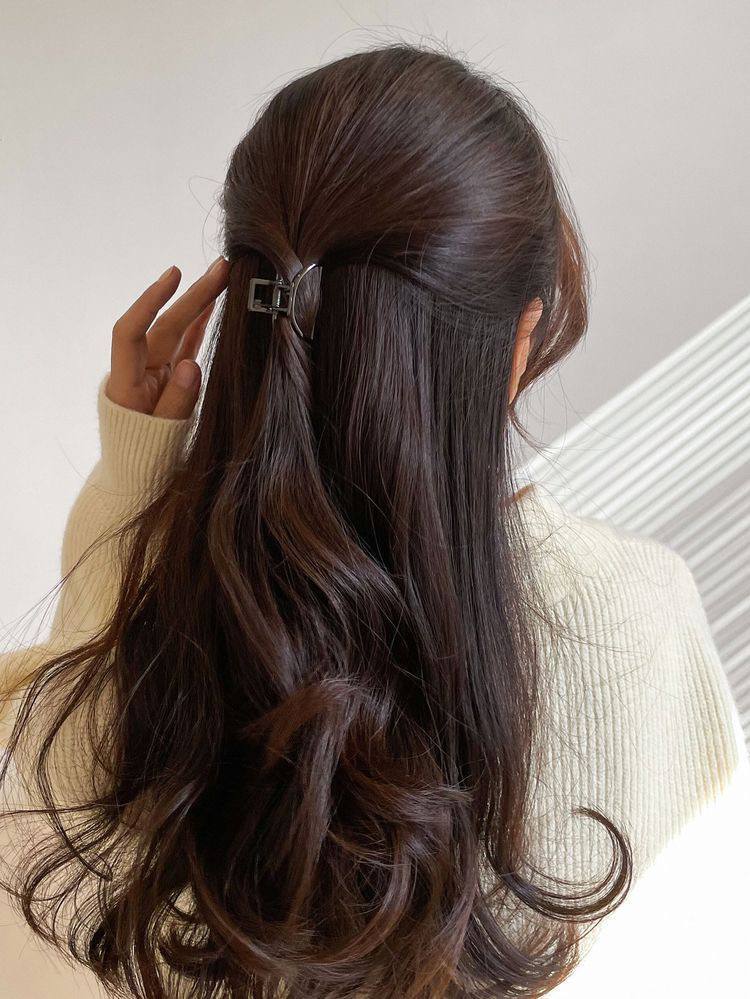 For those who do not have a lot of time: 8 elegant hairstyles for every day. Photo